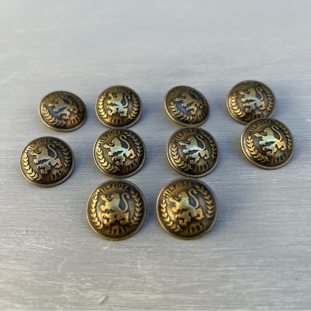 Tommy Hilfiger 1985 Antique Gold Lion Emblem Buttons Replacement Metal Buttons